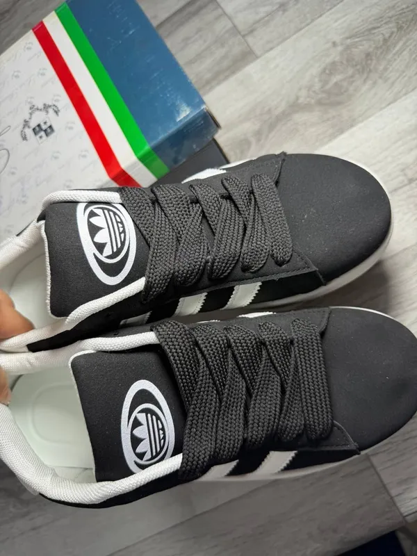 Чёрные кроссовки Adidas! 5 Чёрные кроссовки Adidas! 5