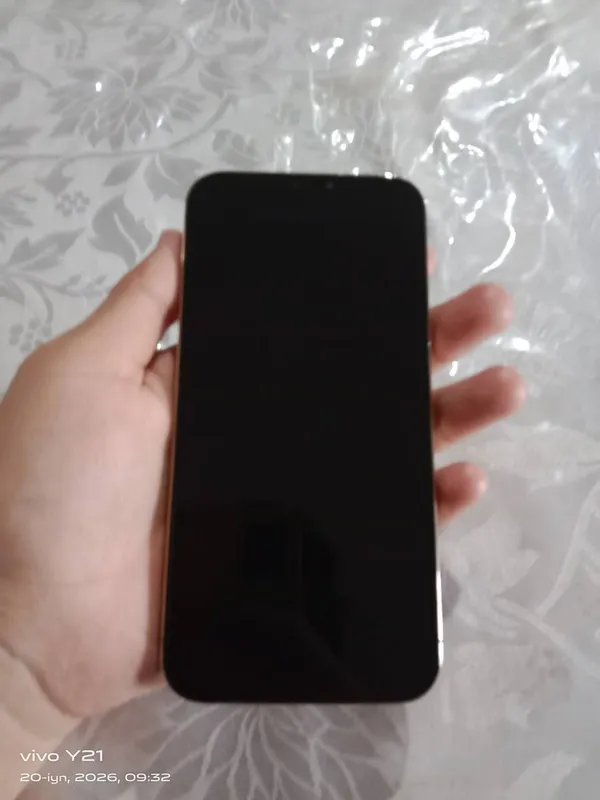 iPhone 12 promax gold sotiladi — фото 4