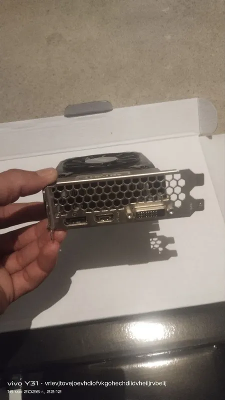 Игровая видеокарта gtx1050ti — фото 1