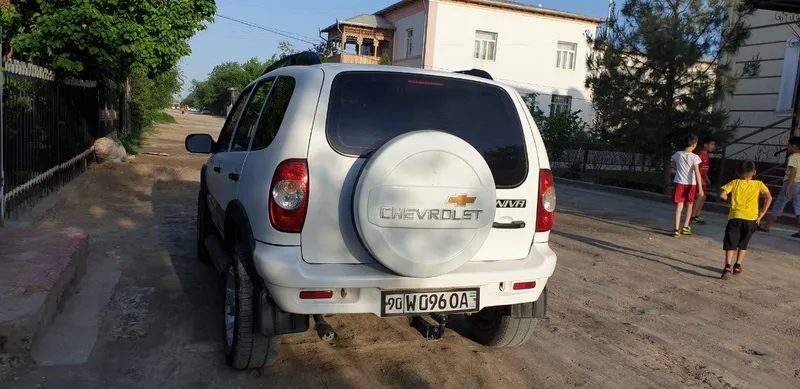 нива.шевралет 2 нива.шевралет 2