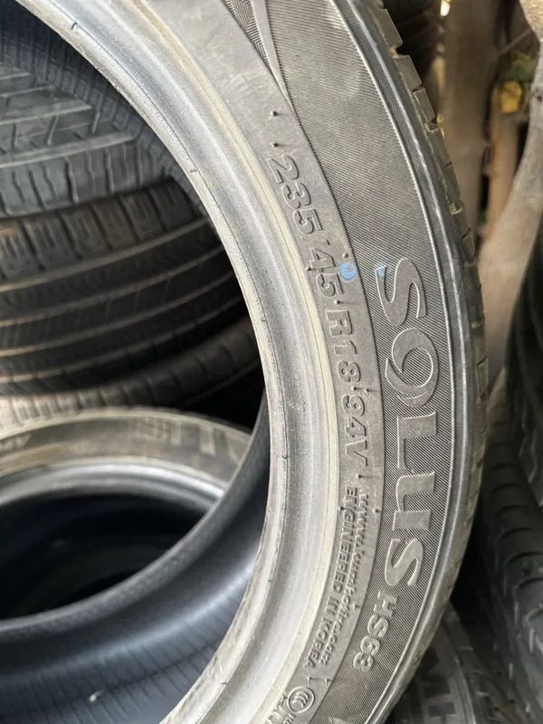 R18 Kumho Kareski 225/55/18 — фото 2