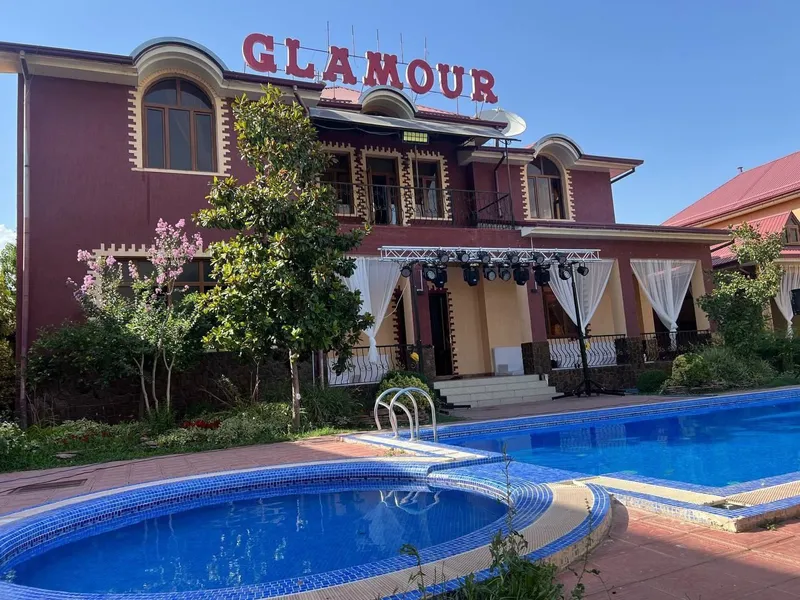 Dacha GLAMOUR 100$