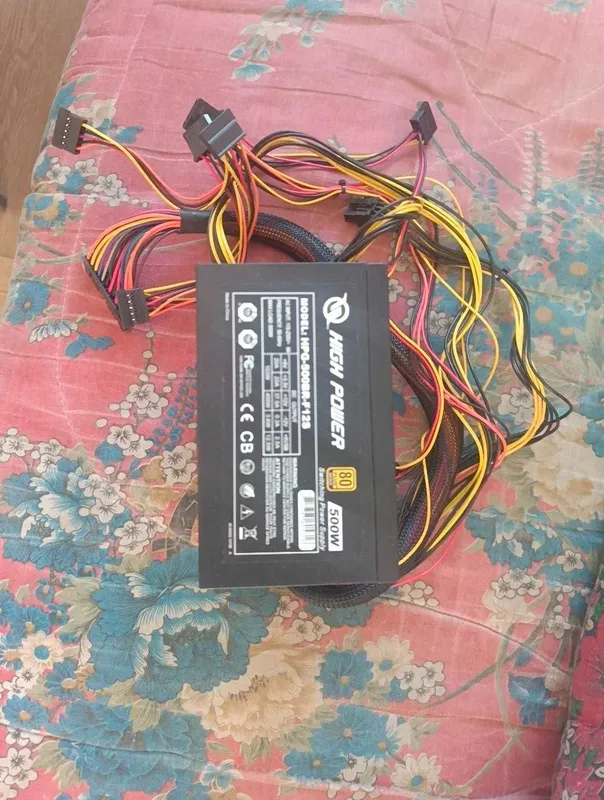 Продам блок питания High Power HPC-500BR-F12S 500W Продам блок питания High Power HPC-500BR-F12S 500W