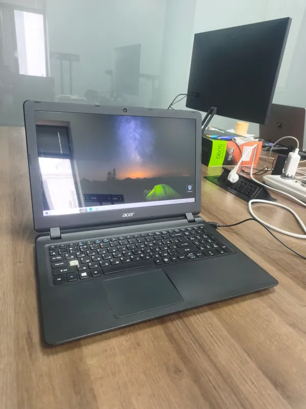 Acer Aspire ES1-533