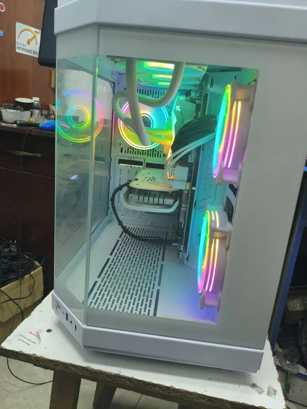 Katta oq keys Navorot i7 13th, 16gb ddr5, rtx 4060 8gb 5