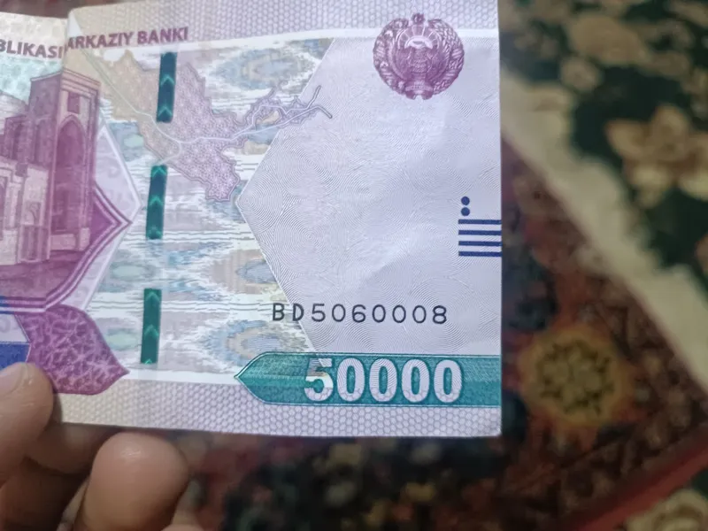 50 mintalik seria nomeri chiroli pul