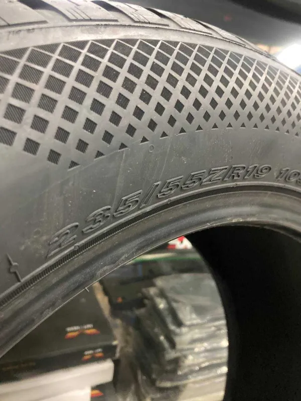 Nexen N blue 4season 2 235/55/19 5
