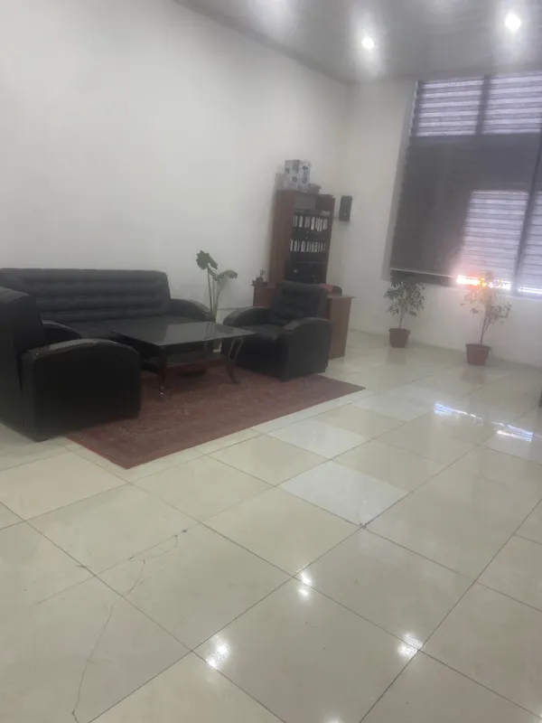 Arendaga tayyor ofis bor