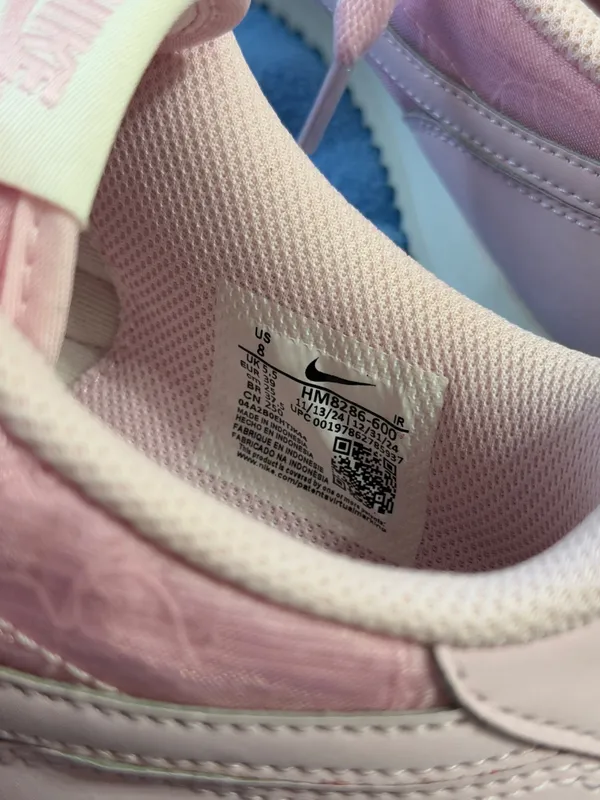 Nike Cortez.Нежно розового цвета.250 размера 2 Nike Cortez.Нежно розового цвета.250 размера 2