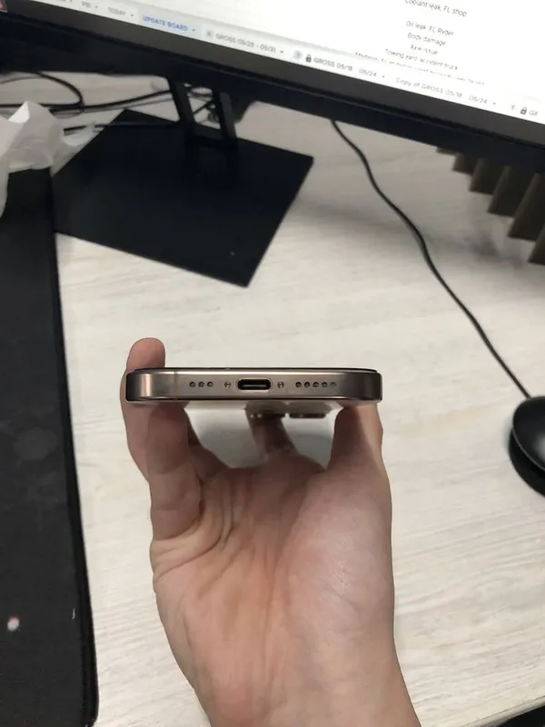iphone 16 pro 256gb karobka document bor — фото 3