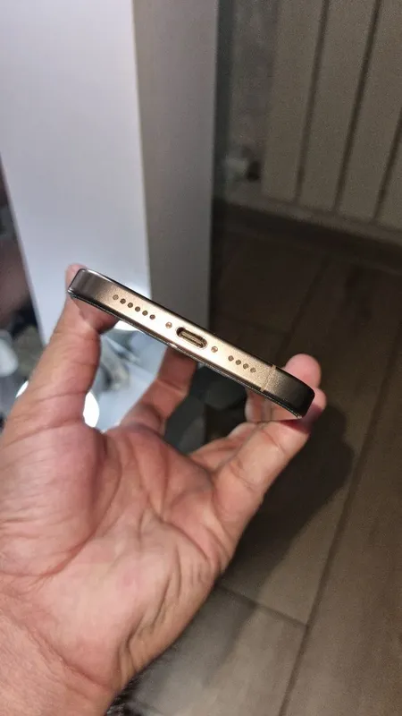 Iphone ayfon айфон 16 pro max 16 pro max 16 про мах 6 Iphone ayfon айфон 16 pro max 16 pro max 16 про мах 6