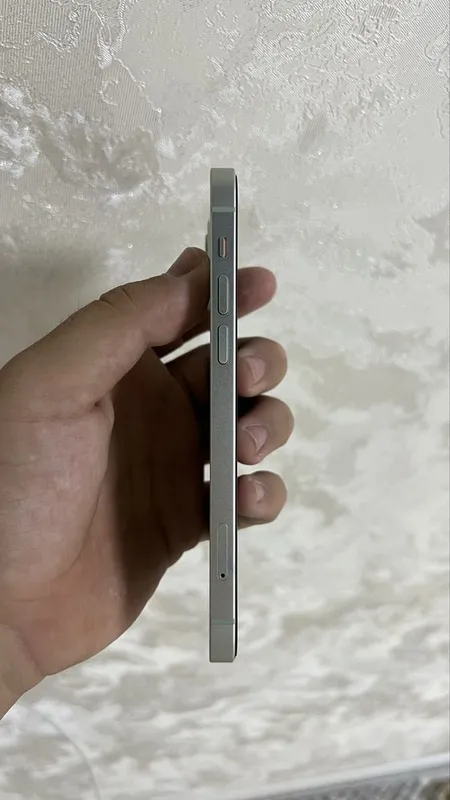 Iphone 12 Green 3 Iphone 12 Green 3