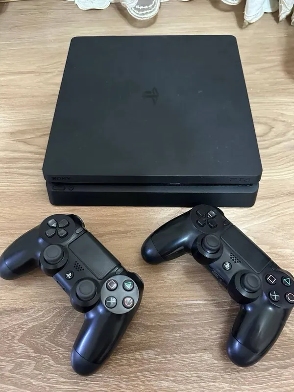 Playstation 4 slim. 500gb. GoldHen