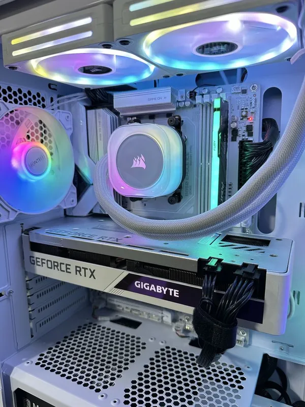 Игровой кейс AMD Ryzen 7 7800 X3D y8/16 new 2 Игровой кейс AMD Ryzen 7 7800 X3D y8/16 new 2