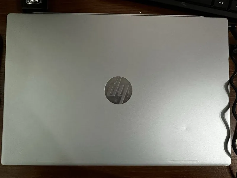 HP Laptop 15 i5 8/256 SSD 2 HP Laptop 15 i5 8/256 SSD 2