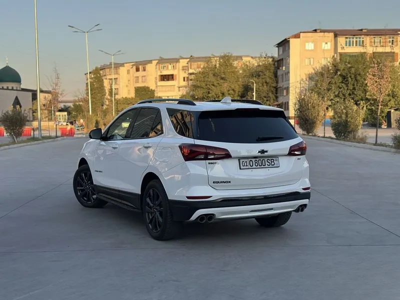 Chevrolet Equinox 2022, чистый 3 Chevrolet Equinox 2022, чистый 3