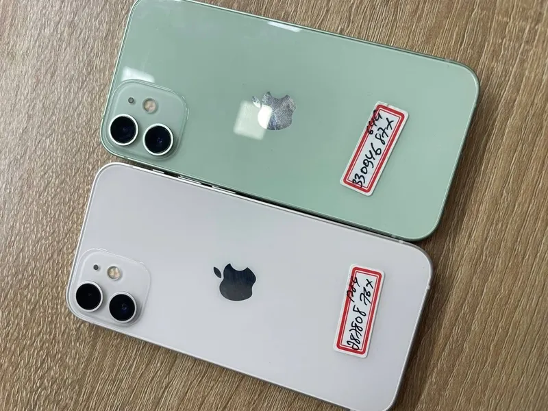 iPhone 12 mini. 4 iPhone 12 mini. 4