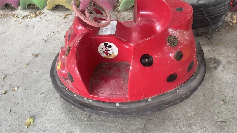 Bolalar uchun elektrik moshinalar Bumbers Cars 1 Bolalar uchun elektrik moshinalar Bumbers Cars 1