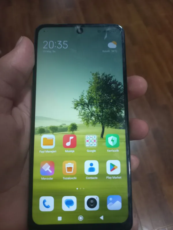telefondi Holati yahshi hichyeri qiril Maga