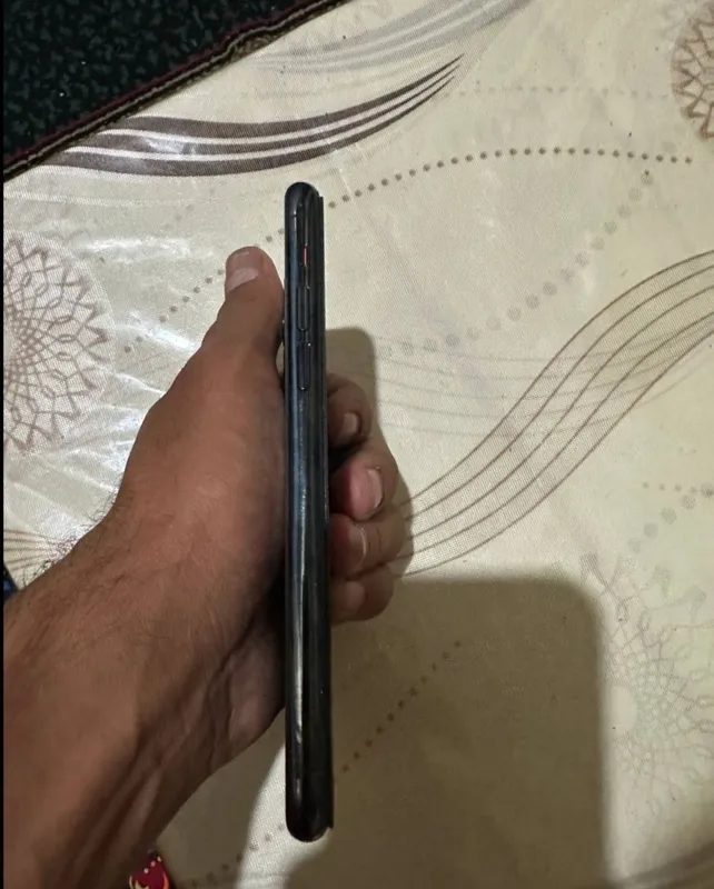 Iphone 11 pro .. 1 Iphone 11 pro .. 1
