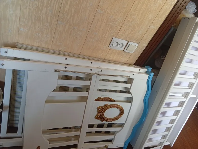 Bolalar kravati sotiladi Bolalar kravati sotiladi