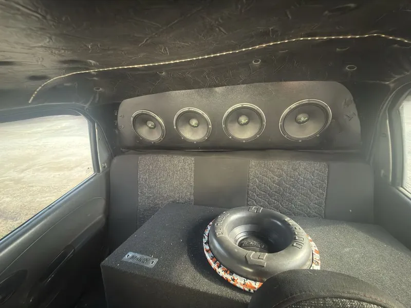 Dl audio subwoofer usilitili bn sotiladi 1 Dl audio subwoofer usilitili bn sotiladi 1