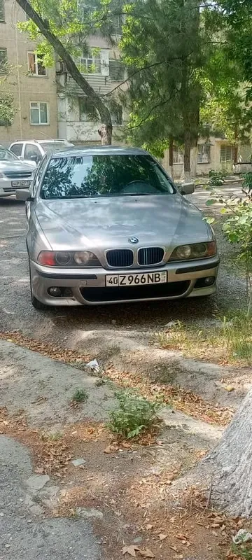 BMW e39 хакикий Монстр — фото 1