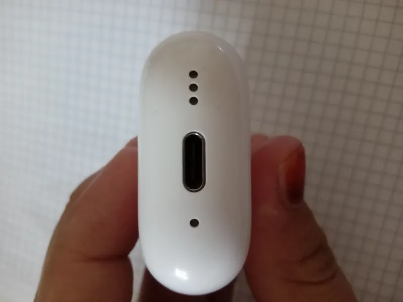 Apple original Airpods zaryadi 3 kunga yetadi 3 Apple original Airpods zaryadi 3 kunga yetadi 3