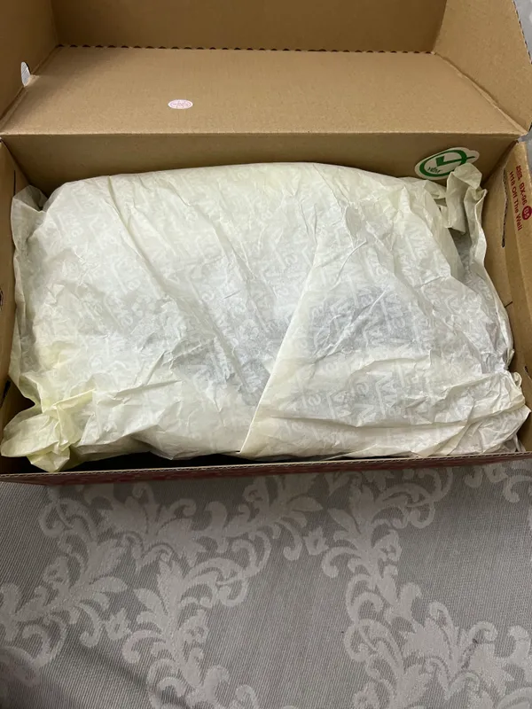 Mutlaqo yangi original Vans 37 sotaman 2