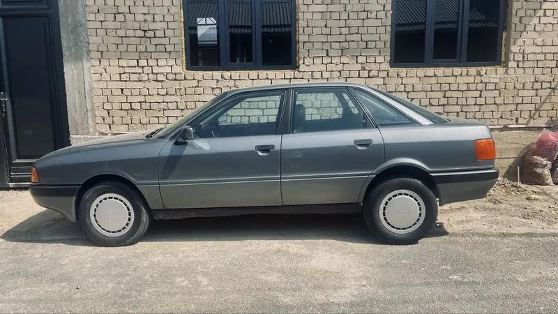 AUDI 80 Ауди 80. 2