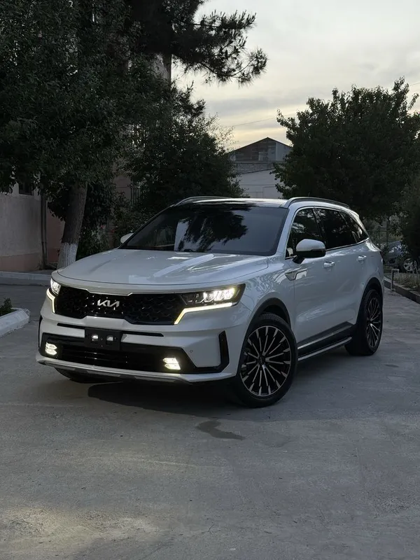 Kia sorento sotiladi