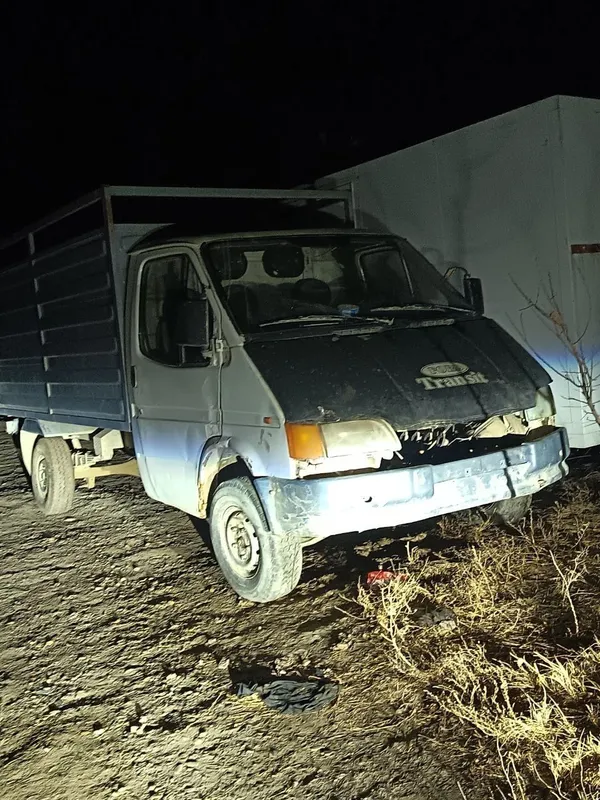 Ford bartavoy sotiladi 1993yil