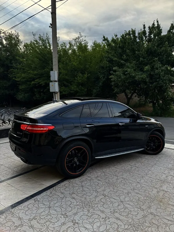 Mersedes Benz Amg Gle43 full — фото 1
