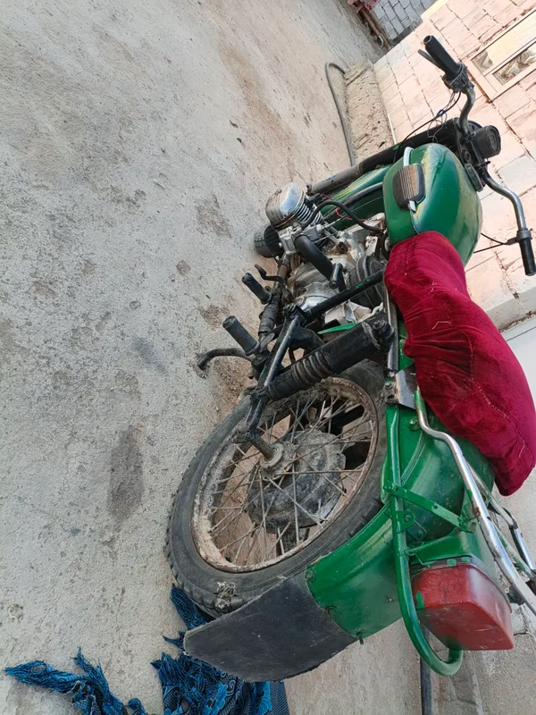 Motosikl URAL 150 kub Motosikl URAL 150 kub