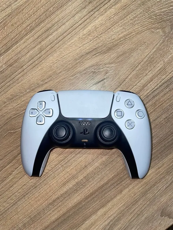 Pl5 Slim бонус джистик один 7
