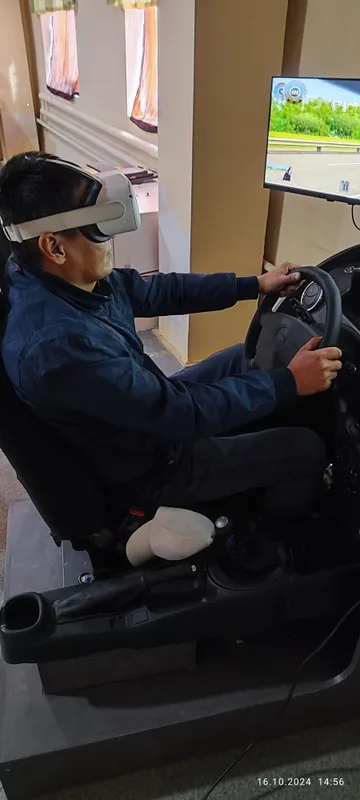 VR Автотренажёр симулятор