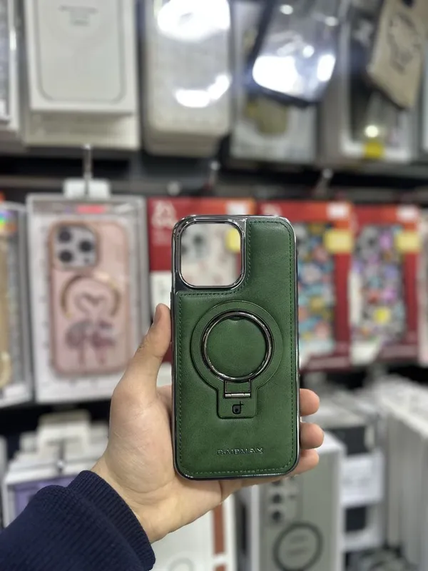 Iphone 16 pro max чехол с подставкой 3