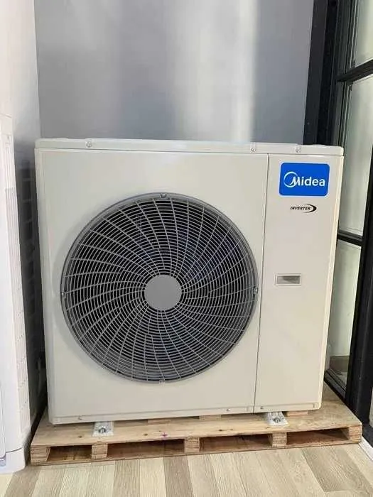 Колонный кондиционер Midea FSTINV 48 000 Btu (220V) INVERTER +ДОСТАВКА — фото 1