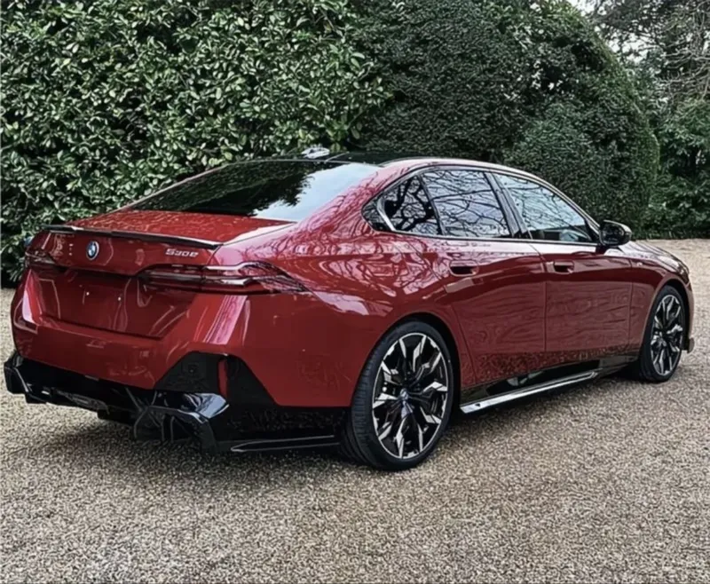 Качественные обвесы Bmw i5 — фото 1