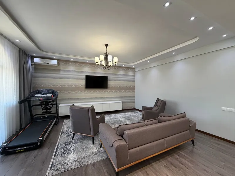 2-комнатная квартира, 82 м², Яшнабад 3