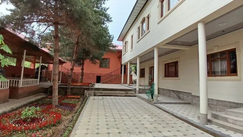 Мехмон уйи ва Дача для отдыха с семье Паркент Кумушкон — фото 1