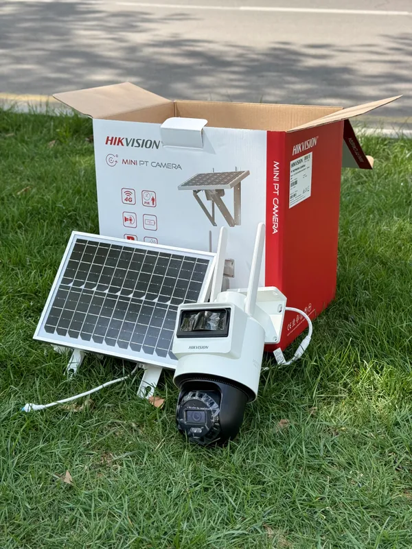 Quyosh panelli kamera Hikvision Mini PT 4MP kamera 2 Quyosh panelli kamera Hikvision Mini PT 4MP kamera 2