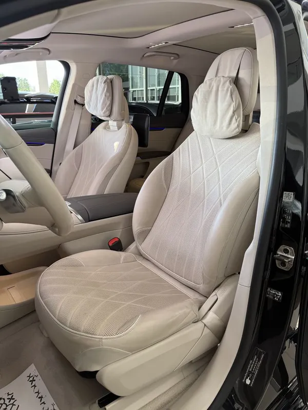 Mercedes Benz EQS580 SUV — фото 6