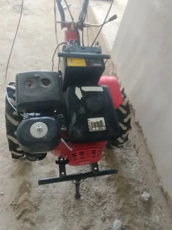 Motoblok sotiladi!!! 15ot kuchli 2