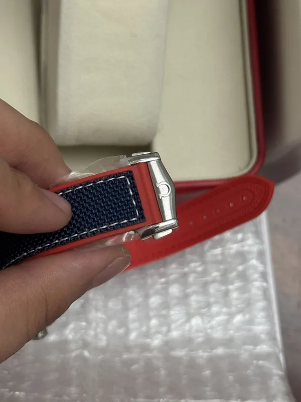 часы Omega новый 5 часы Omega новый 5
