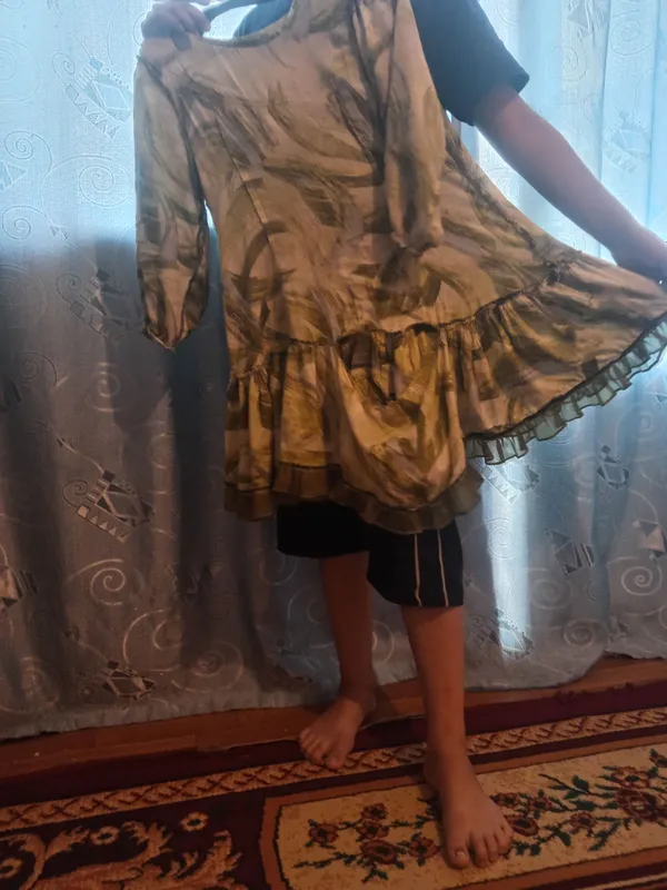 наше красивое, прекрасное платье всего 2 года носили наше красивое, прекрасное платье всего 2 года носили