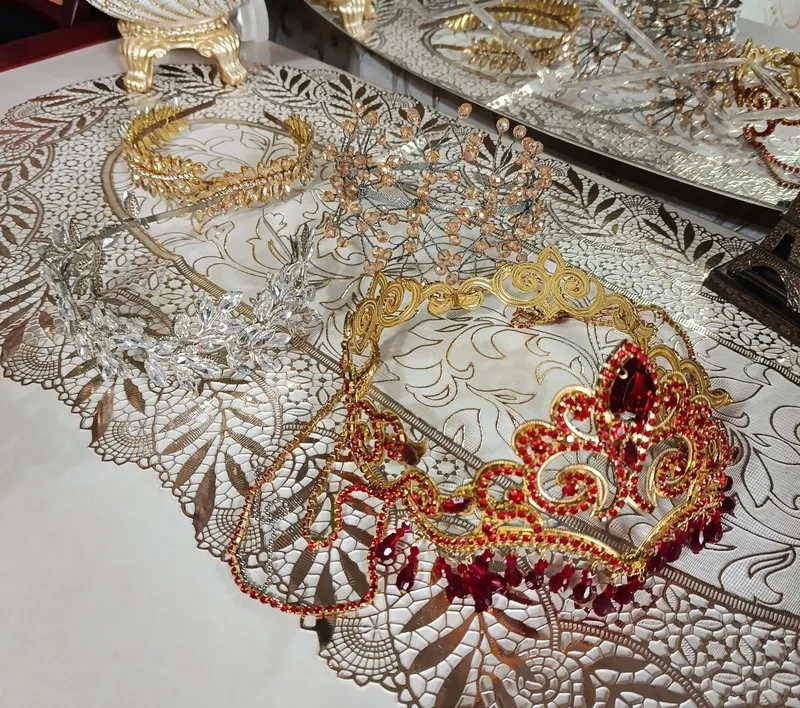 Tillaqosh va diademalar 5