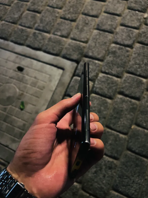 Samsung S22Ultra 5G 128 4