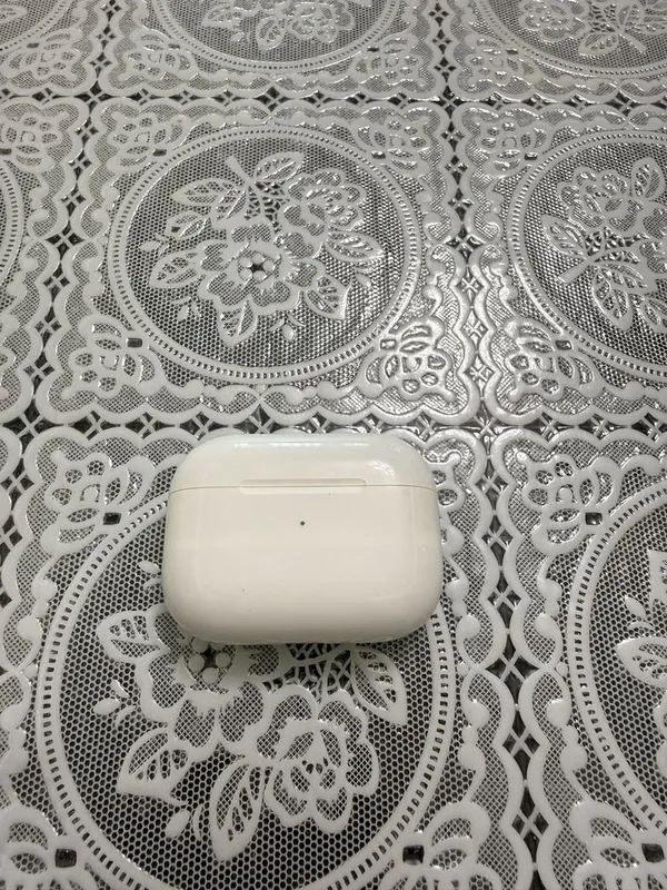 AirPods Pro 2 Tyb-c 3 AirPods Pro 2 Tyb-c 3