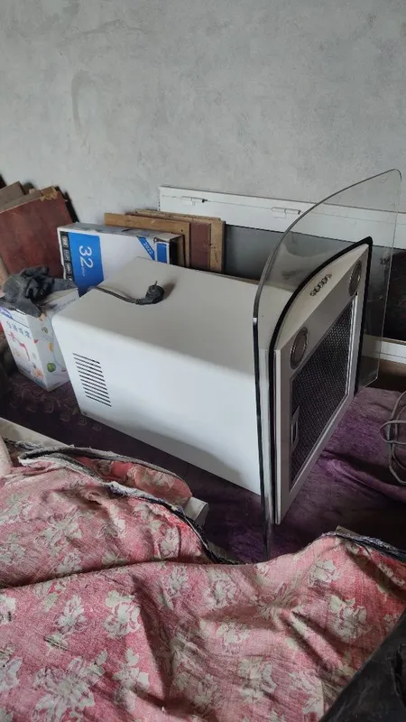3ta televizor va 1ta vitechka 7 3ta televizor va 1ta vitechka 7